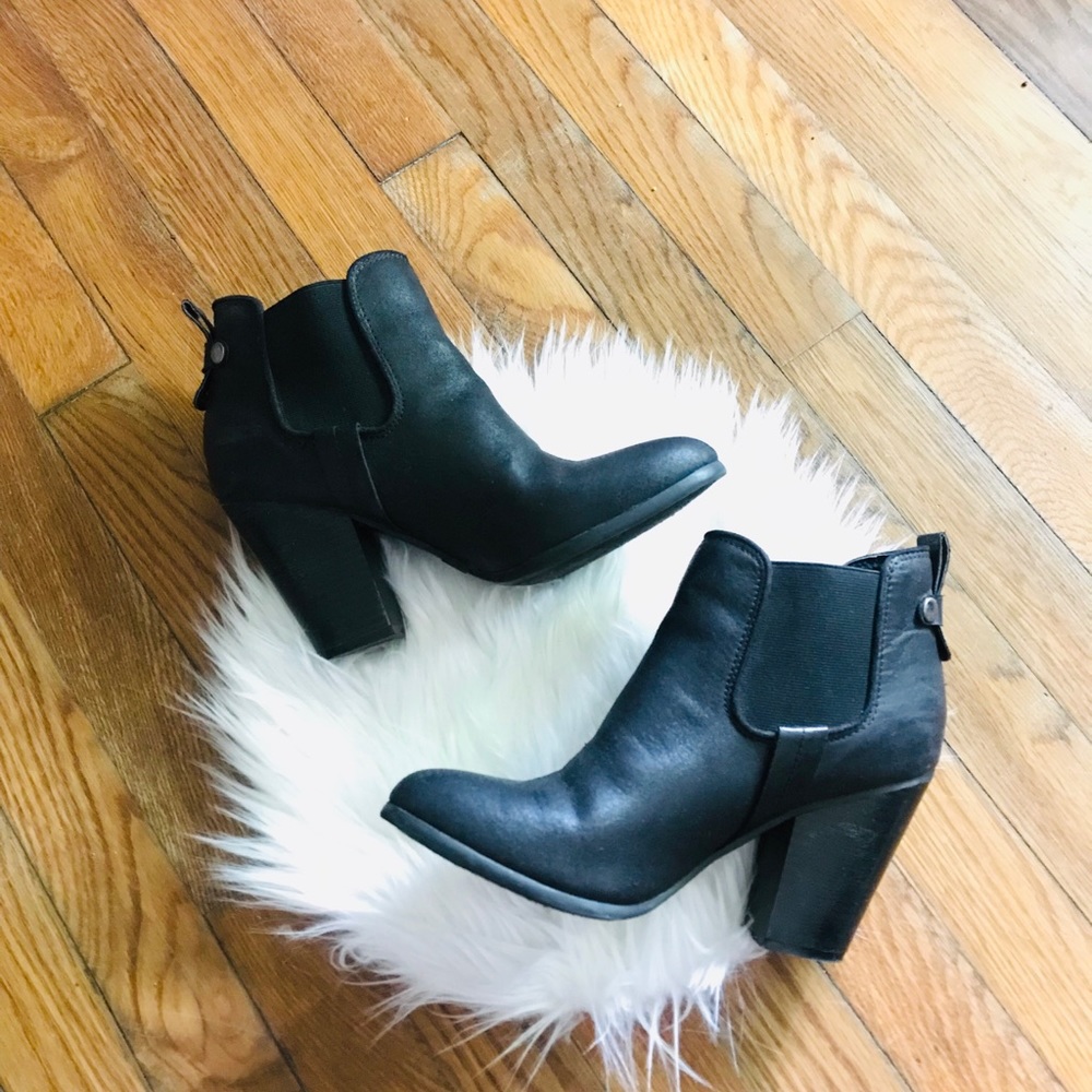 Carlos Santana Devon Booties
